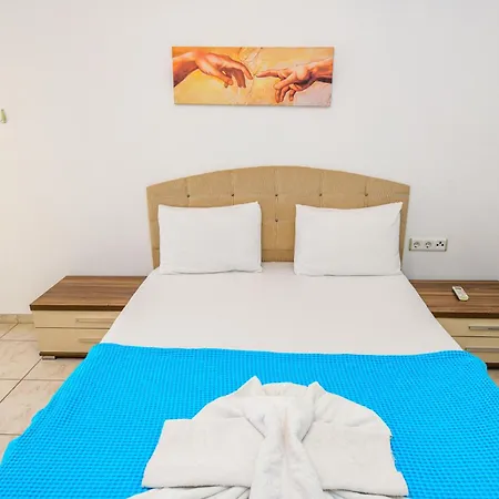 Kavak Garden Apartmán Fethiye